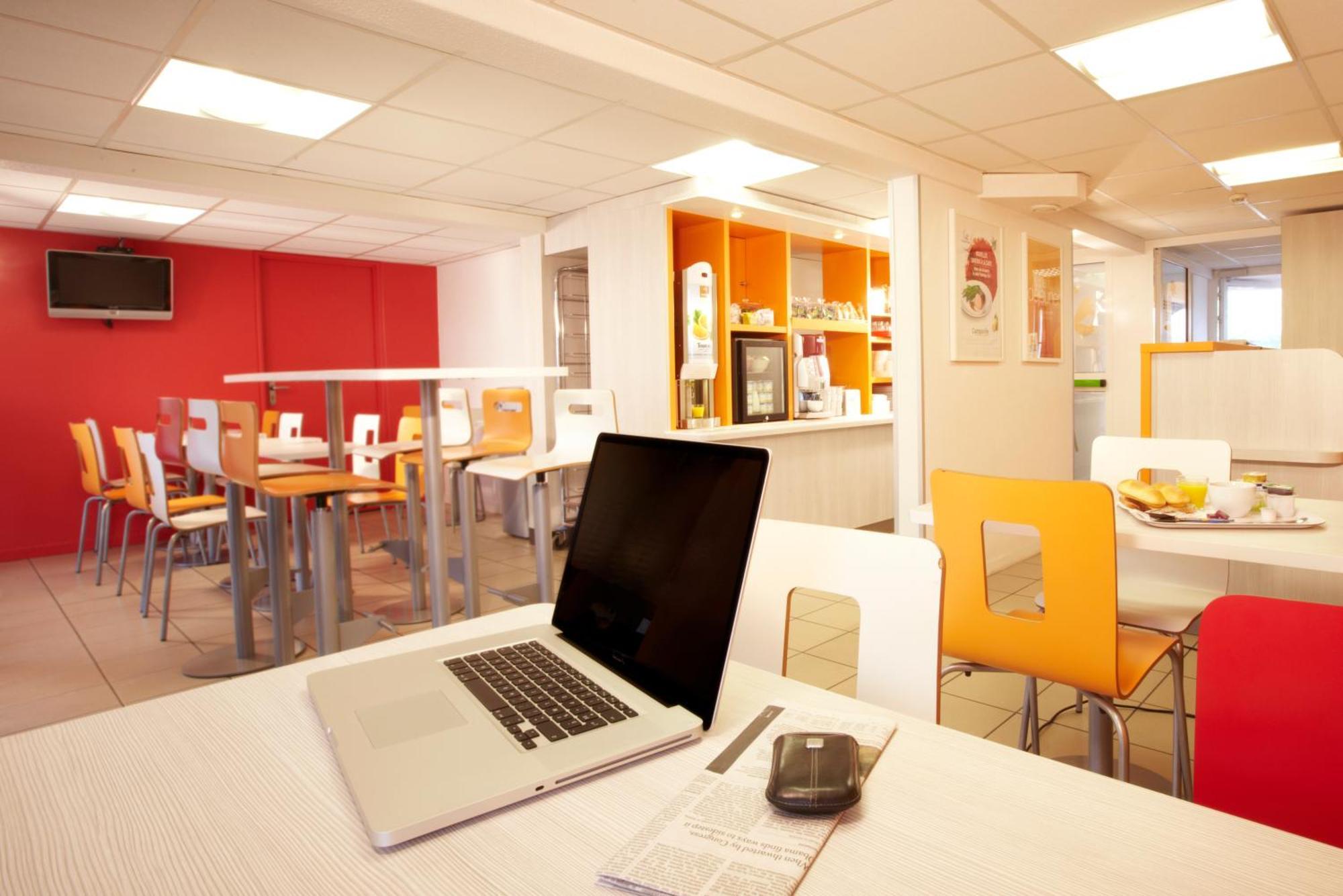 Premiere Classe Toulouse Ouest -Blagnac Aeroport Экстерьер фото