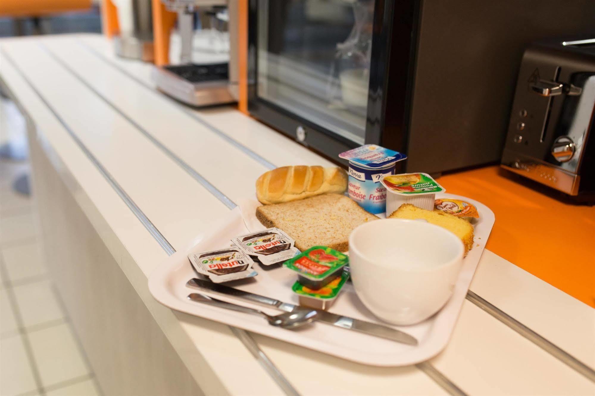 Premiere Classe Toulouse Ouest -Blagnac Aeroport Экстерьер фото