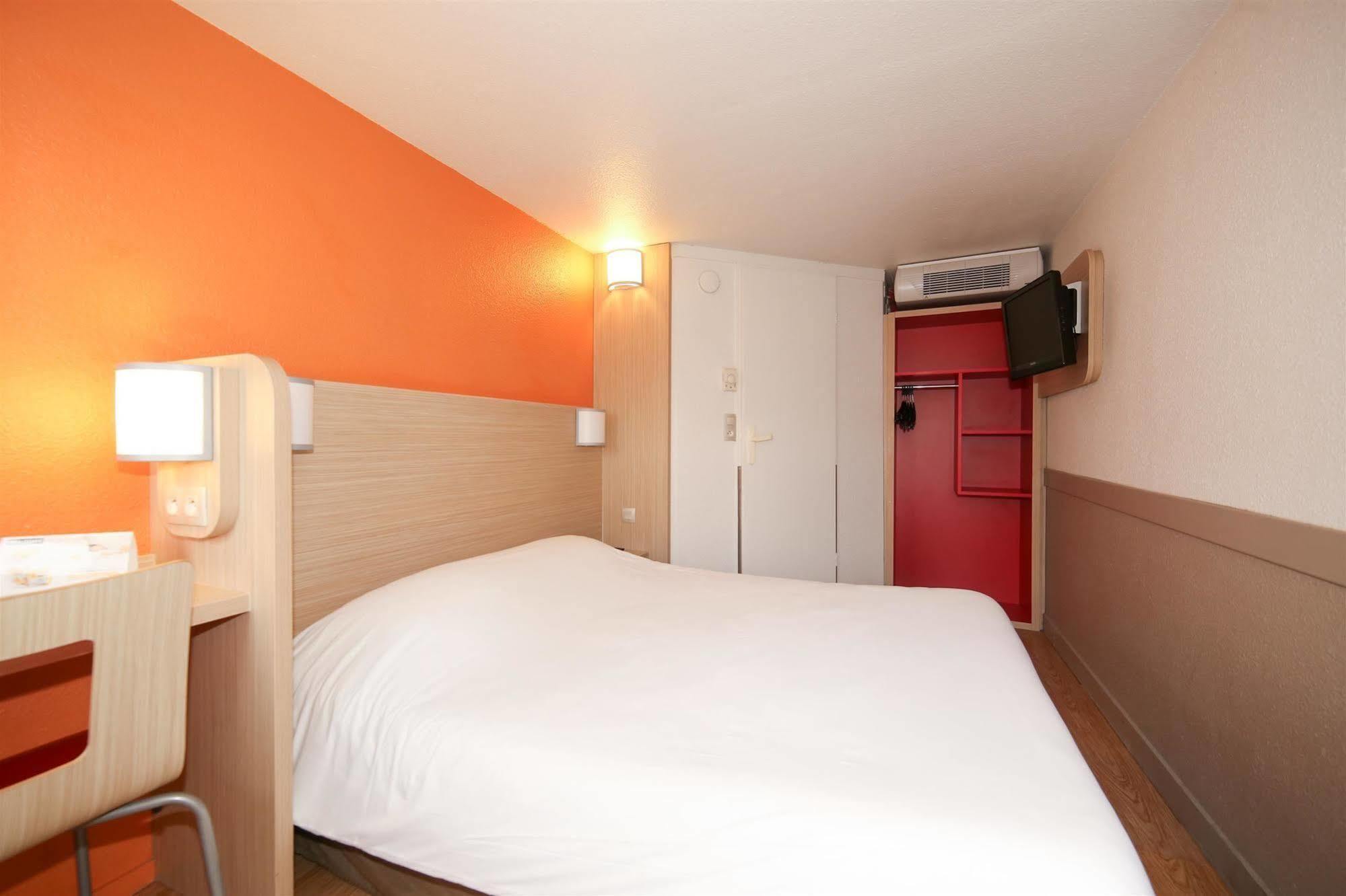 Premiere Classe Toulouse Ouest -Blagnac Aeroport Экстерьер фото